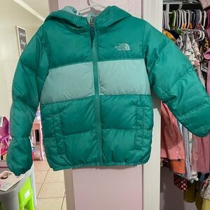 North Face Toddler girl puff jacket size 4T